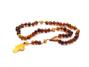 Кехлибарена християнска броеница